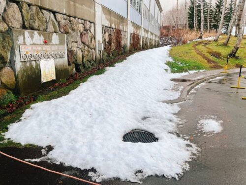 北海道_ニセコビレッジ_旅_ヒルトン_雪