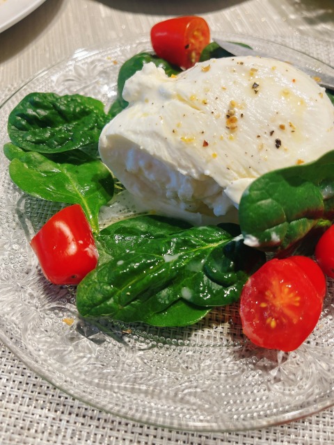 簡単_アメリカ生活_おうちごはん_バット料理_トレジョ_ ブラッターチーズ_オーブン焼き