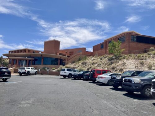 アリゾナ_メテオクレーター_meteor_crater_隕石_観光_おすすめ_駐車場