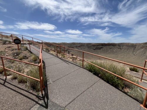アリゾナ_メテオクレーター_meteor_crater_隕石_観光_おすすめ_見物
