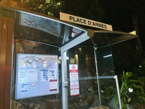 モナコ_旅行_移動手段_バス_バス停