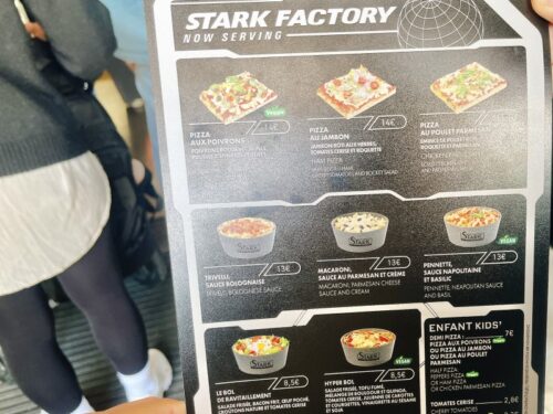 ディズニー_スタジオ_パーク_パリ_カフェ_フードコート_ご飯_お昼_軽食_ランチ