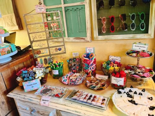 フラッグスタッフ_観光_アリゾナ_避暑地_おすすめ_オールドタウン_かわいい_お土産_セレクトショップ_服