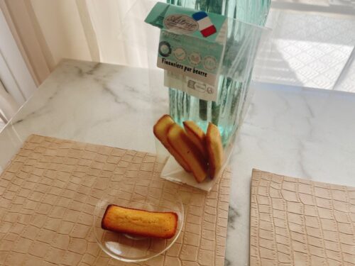 モノプリ_パリ_フランス_土産＿定番_お菓子_スーパー_ばらまき