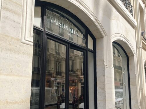 カフェキツネ_パリ_日本人_フランス旅行_おすすめ_アウトレット_メゾンキツネ_マダム_石井庸子