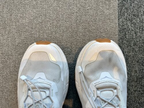 旅行_アイディア_グッズ_便利_おすすめ_スニーカー_汚れ_洗う_激落ちくん