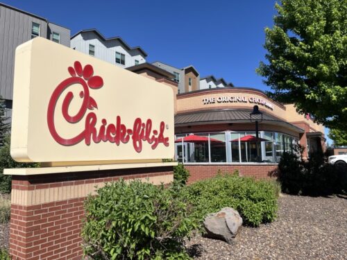 アメリカ_ハンバーガー_ポテト_おすすめ_駐在妻_アリゾナ_chick-fil-a