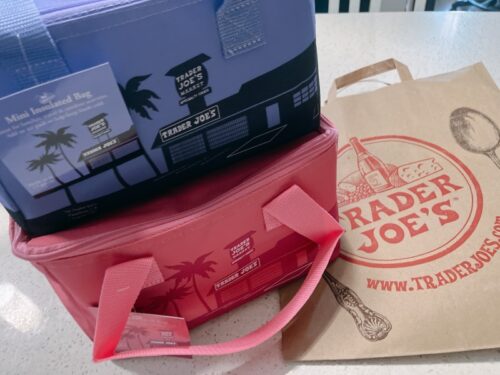 トレジョ_購入品_アメリカ生活_traderjoes_お土産_駐在_スーパー_保冷バッグ