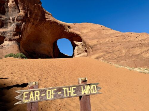 モニュメントバレー_ツアー_EAROFTHEWIND