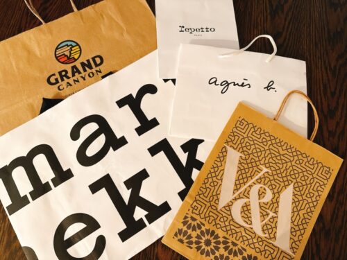 紙袋_ルール_断捨離_残す_捨てる_再利用_モヤモヤ_コレクション_思い出_旅