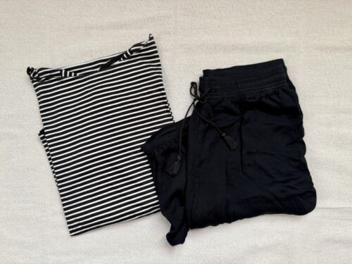 アメリカ_国内_スーツケース_2泊3日_パッキング_ロードトリップ_持ち物_部屋着_パジャマ