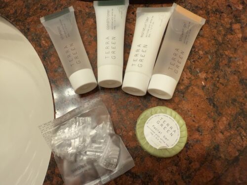 モニュメントバレー_ホテル_体験談_宿泊記_THEVIEWHOTEL_ビューホテル_部屋_アメニティ