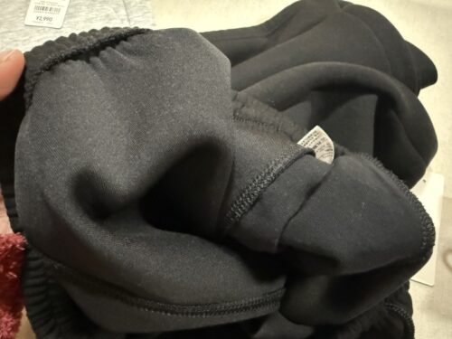 一時帰国_購入品_おすすめ_ベストバイ_2025_GU_スウェット_パンツ_パフスウェットバギーパンツ