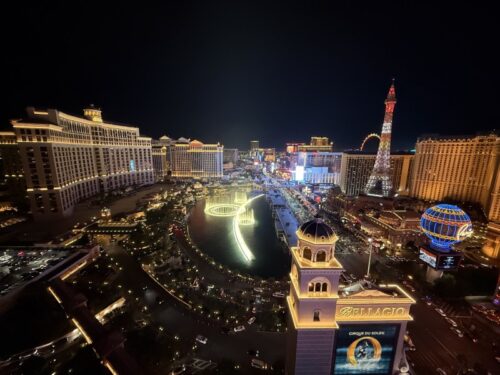 ラスベガス_ホテル_コスモポリタン_景色_部屋_宿泊_夜景_噴水