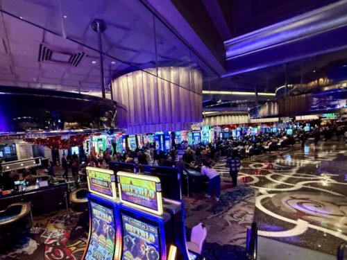 ラスベガス_ホテル_コスモポリタン_宿泊_cosmopolitan_カジノ_vegas