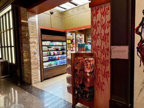 ラスベガス_ホテル_コスモポリタン_宿泊_cosmopolitan_vegas_売店
