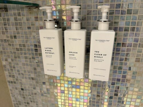 ラスベガス_ホテル_コスモポリタン_部屋_宿泊_冷蔵庫_アメニティ