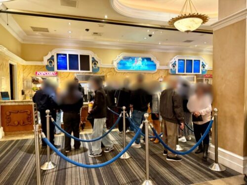 ラスベガス_シルク・ドゥ・ソレイユ_Cirque_du_Soleil_会場_ベラージオ_ドレスコード_服装