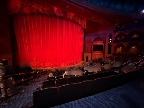 ラスベガス_シルク・ドゥ・ソレイユ_Cirque_du_Soleil_座席