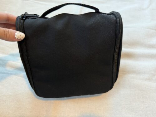 アメリカ_国内_旅行_パッキング_持ち物_荷造り_リスト_洗顔_お風呂_歯磨き_ポーチ_無印_吊り下げ