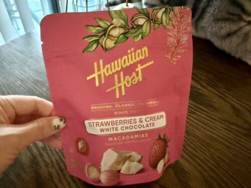 ハワイ_土産_定番_おすすめ_購入品_ABCストア_コンビニ_hawaiianhost_チョコレート_いちご
