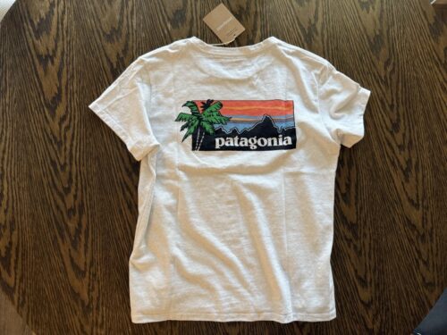 ハワイ_ハレイワ_patagonia_パタゴニア_限定_サーフ_お土産_ノースショア_Tシャツ