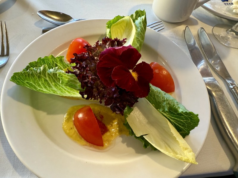 ハワイ_サンセット_クルーズ_ディナー_スターオブホノルル_3スター_コース_ご飯_サラダ