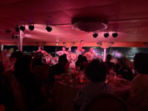 ハワイ_サンセット_クルーズ_ディナー_スターオブホノルル_3スター_ショー