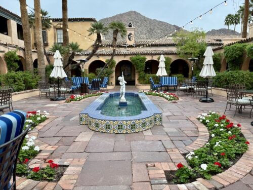 アリゾナ_フェニックス_ホテル_おすすめ_ハイアット_ロイヤルパームス_Royal_Palms_宿泊記