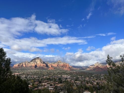アリゾナ_セドナ_エアポートメサ_sedona_ボルテックス_トレイル＿sedonaビュー