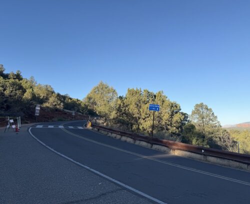 アリゾナ_セドナ_エアポートメサ_sedona_ボルテックス_駐車場