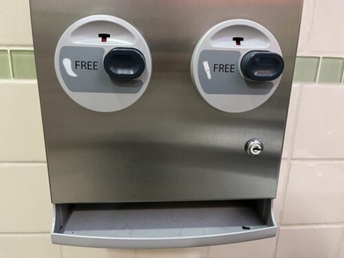 アメリカ生活_アリゾナ_トイレ_お手洗い_観光_公衆トイレ_無料_タンポン_ナプキン