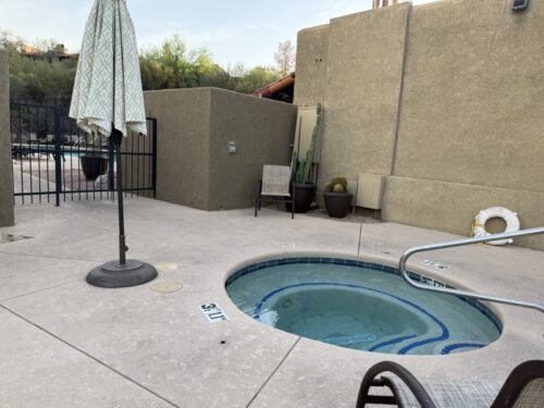 ツーソン_ホテル_ヒルトン_宿泊記_el-conquistador-tucson_プール_景色_サボテン_大人専用