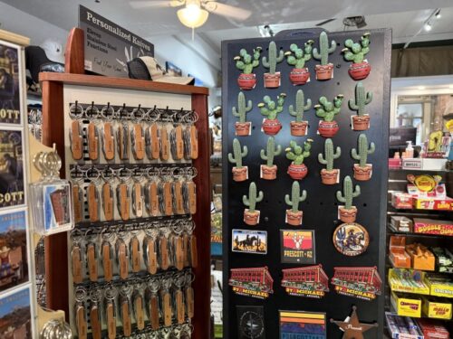 プレスコット_観光_アリゾナ_おすすめ_セドナ_prescott_az_街並み＿ギフト_お土産