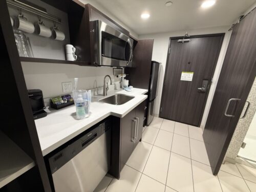 アリゾナ_ページ_ホテル_アンテロープキャニオン_ヒルトン_Home2_観光_アメニティ_キッチン