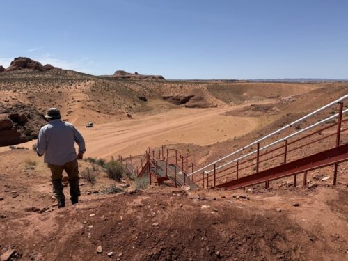 アリゾナ_アンテロープ_アッパー_ツアー_観光_写真_裏側_体験談_階段