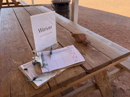 アリゾナ_アンテロープ_アッパー_ツアー_観光_写真_裏側_体験談_受付