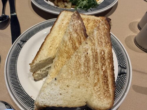 el-tovar-dining-room-grandcanyon_グランドキャニオン_レストラン_モーニング_朝食_ご飯_おすすめ_オムレツ