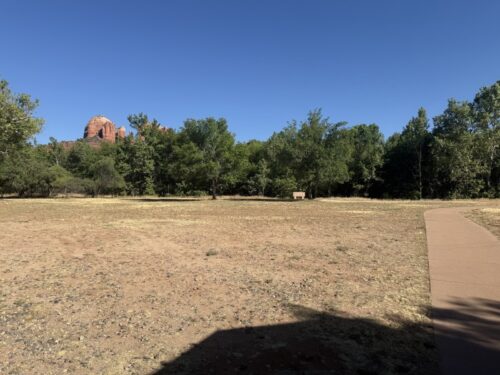 カセドラルロック_セドナ_sedona_景色 _おすすめ_川_Crescent-Moon-Ranch_