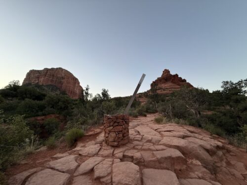 ã»ãã_ãã«ããã¯_ãã¬ã€ã«_sedona-bellrock_芳å
_ææ¥_æ¯è²