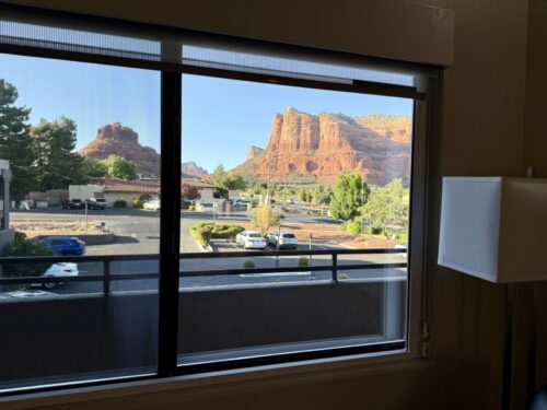 セドナ_モーテル_WildflowerInn_sedona_ホテル_ベルロック_宿泊記＿景色
