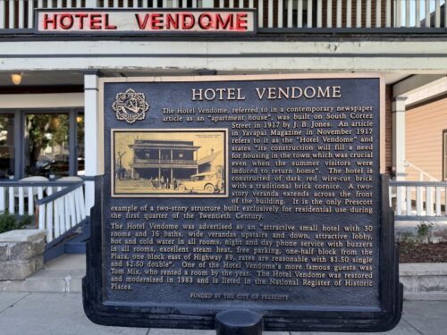 アリゾナ_プレスコット_ホテル_Vendome_prescott_歴史_ダウンタウン_